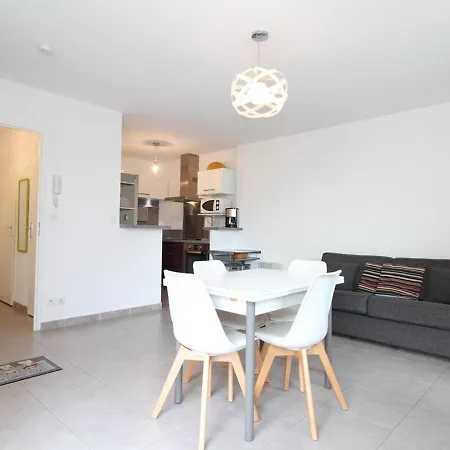 T2 Avec Terrasse, Proche Thermes, Garage Et Wifi - - Fr-1-553-182